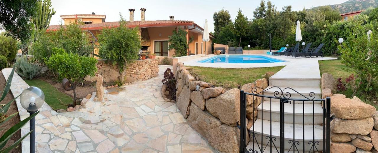 Casa Mariluka Bed & Breakfast Capoterra Luaran gambar