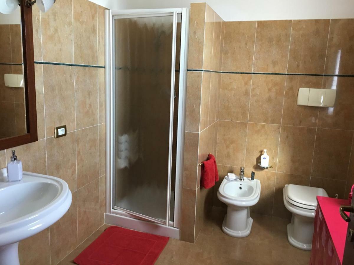 Casa Mariluka Bed & Breakfast Capoterra Luaran gambar