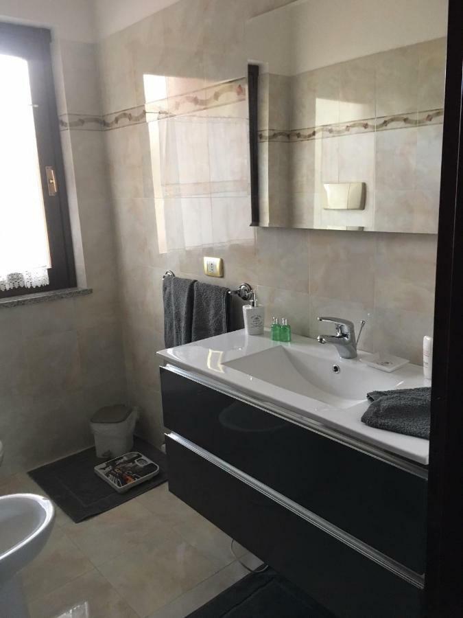 Casa Mariluka Bed & Breakfast Capoterra Luaran gambar